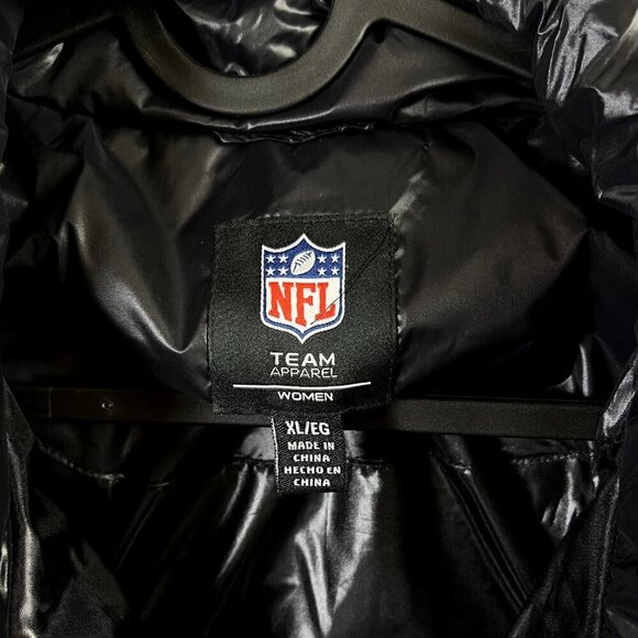 Las Vegas Raiders NFL Puffer Jacket Women's XL Black White Sherpa Gorpcore Fall - Picture 10 of 10